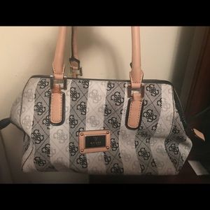 Guess purse